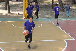 Botando en básquetbol